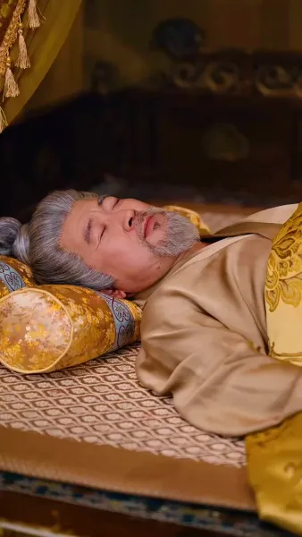 ฮองเฮาจอมไฮเทค