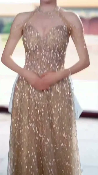 ฮองเฮาจอมไฮเทค