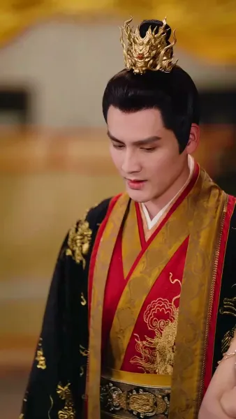 ฮองเฮาจอมไฮเทค