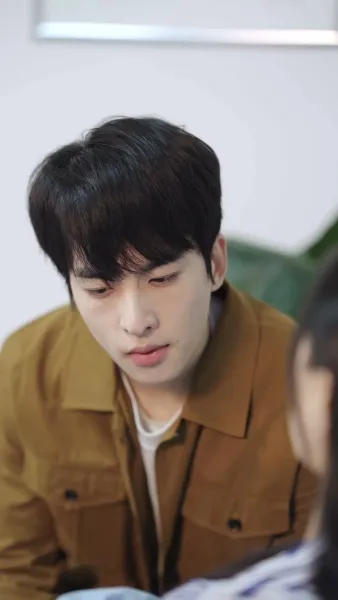 รักเก่าร่วงโรย รักใหม่ผลิใบ