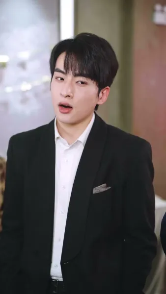 รักเก่าร่วงโรย รักใหม่ผลิใบ