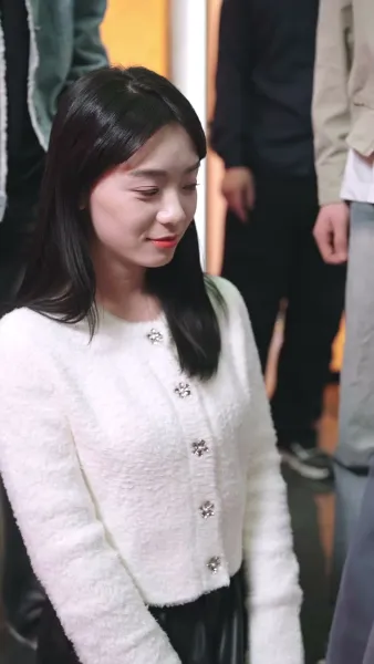 รักเก่าร่วงโรย รักใหม่ผลิใบ