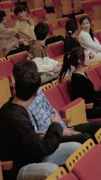 ฉันต้องปวดหลังเพราะคลั่งรักเธอ