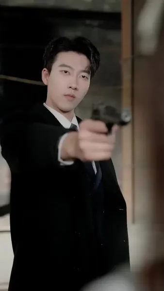 ฉันต้องปวดหลังเพราะคลั่งรักเธอ