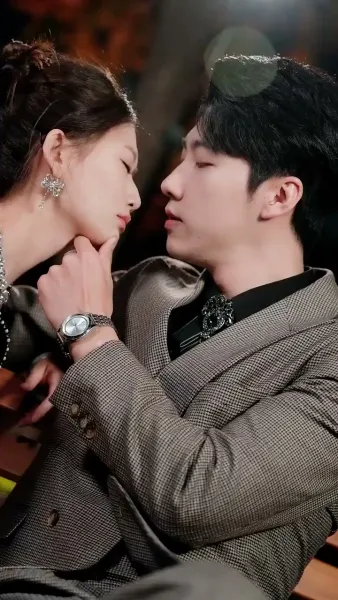 ฉันต้องปวดหลังเพราะคลั่งรักเธอ