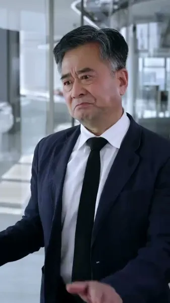 แต่งงานกับศัตรูของพ่อแม่