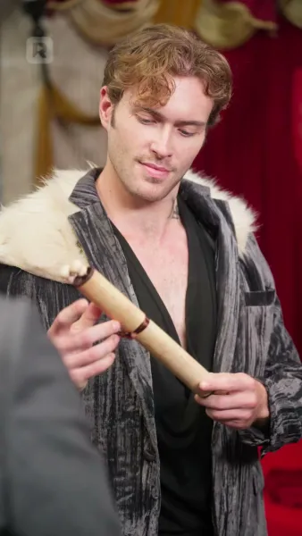 ราชินีผู้กำเนิดใหม่จากเถ้าธุลี