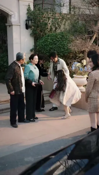 เมียสายโหด ปั่นทุกวงการ