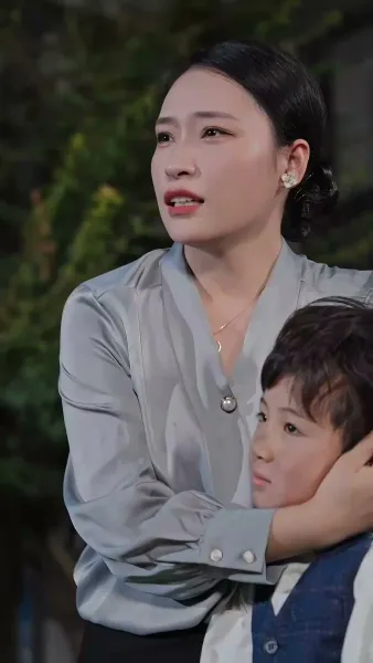 คุณพ่อ กับเสียงกระซิบตัวน้อย(พากย์เสียง)