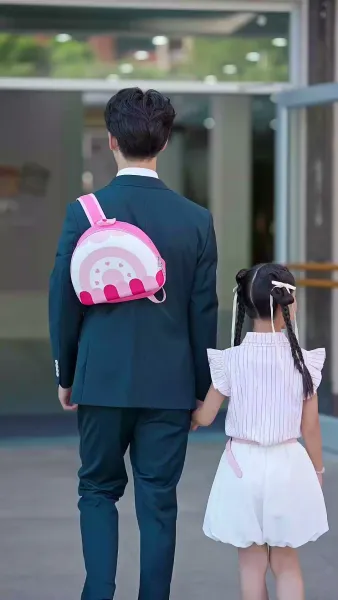 คุณพ่อ กับเสียงกระซิบตัวน้อย(พากย์เสียง)