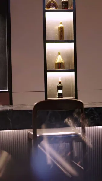 เร้นรักพรางเสน่หา