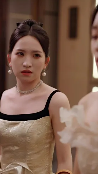 เร้นรักพรางเสน่หา