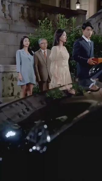 กุหลาบที่รอฝน