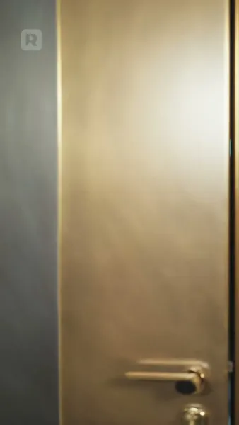 (พากย์) ความรักไม่ได้อยู่ในแผน