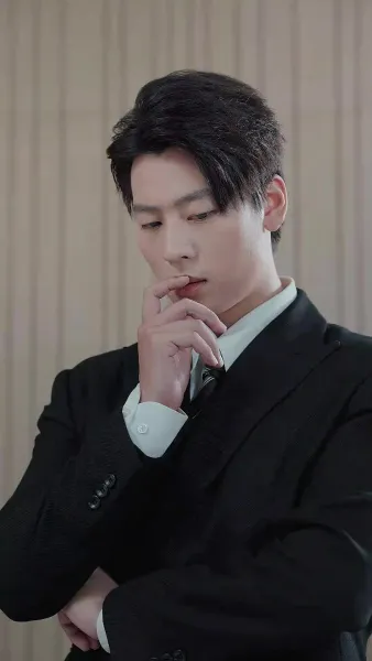 เธอไม่ใช่จันทราเดิม