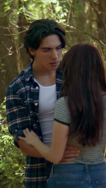 สาวซิงตัวป่วนค่ายรักฤดูร้อน