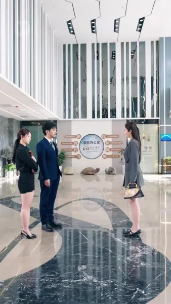 อดีตเมียขายผัก คือประธานหญิง