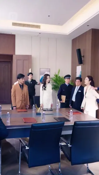 อดีตเมียขายผัก คือประธานหญิง