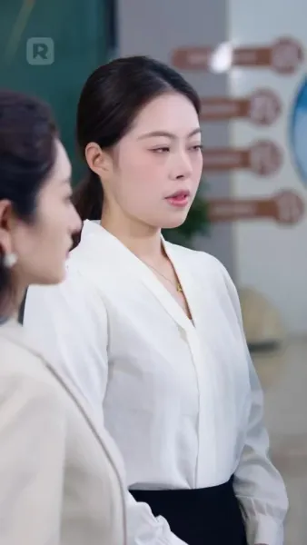 อดีตเมียขายผัก คือประธานหญิง