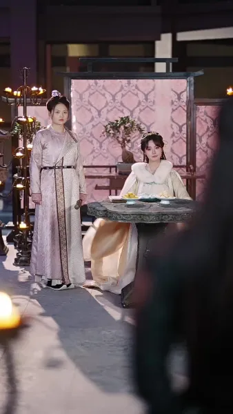 หมอหญิงทะลุมิติ พิชิตใจท่านอ๋อง