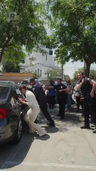 (พากย์)เมื่อรักจากไป