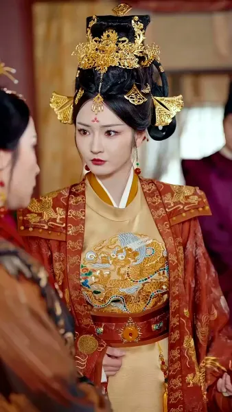 คำสัตย์ใต้บัลลังก์