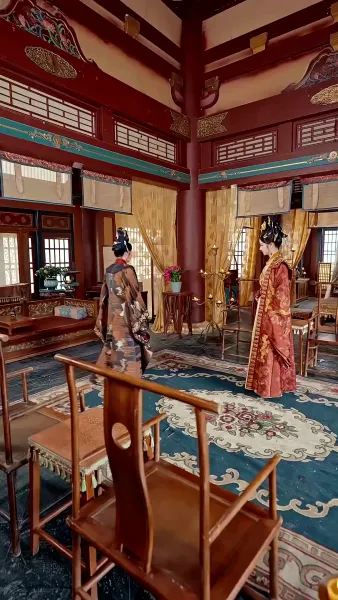 คำสัตย์ใต้บัลลังก์