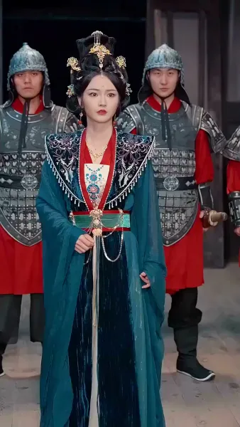 คำสัตย์ใต้บัลลังก์