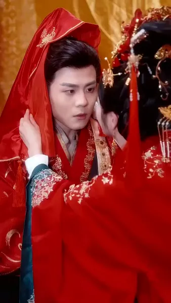 คำสัตย์ใต้บัลลังก์