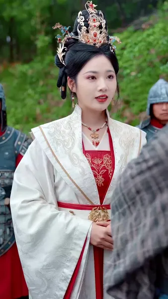 คำสัตย์ใต้บัลลังก์