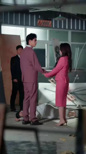 ลวงให้รัก ล่อให้ร้าย