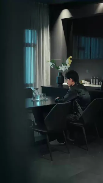 ลวงให้รัก ล่อให้ร้าย