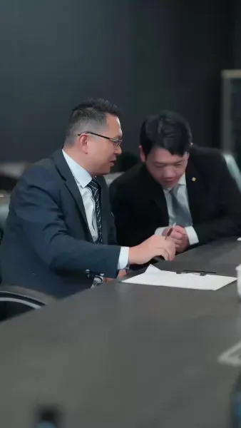 ลวงให้รัก ล่อให้ร้าย