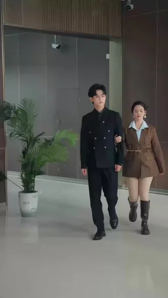 ลวงให้รัก ล่อให้ร้าย