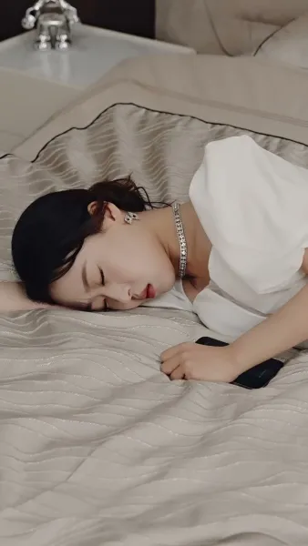 ราชินีนักบู๊ทวงบัลลังก์