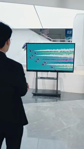 ราชินีนักบู๊ทวงบัลลังก์