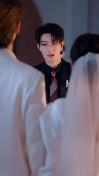 เกิดใหม่หนนี้คู่หมั้นแทบขาดใจ