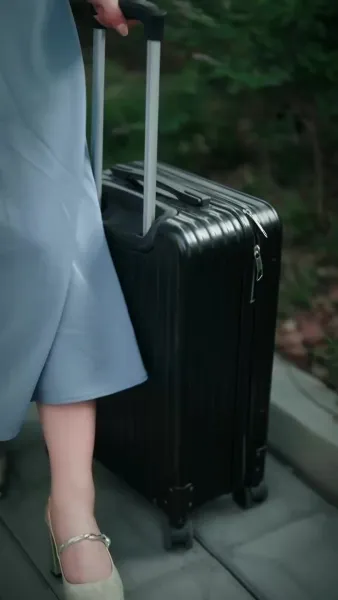 คำขอร้อง ที่สายเกินไป(พากย์เสียง)