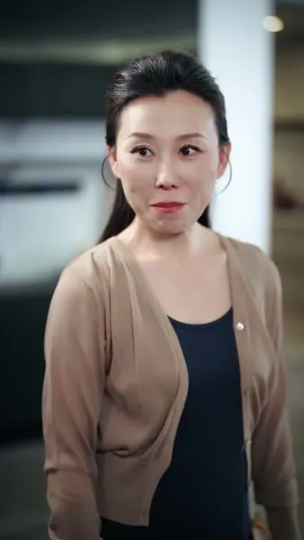 คำขอร้อง ที่สายเกินไป(พากย์เสียง)