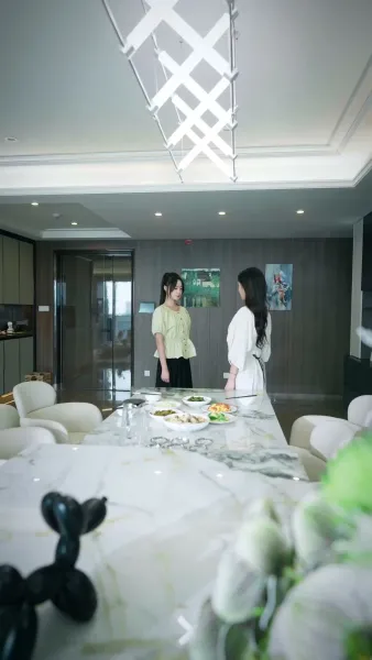 คำขอร้อง ที่สายเกินไป(พากย์เสียง)