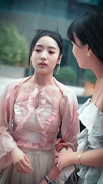 เกิดใหม่เป็นคุณนายฟู่