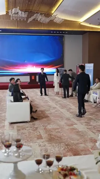 บ้านเกิดไร้แสงจันทร์