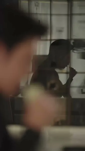 กุหลาบเคียงสน