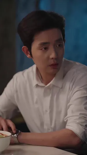 กุหลาบเคียงสน