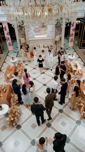 จากก้นเหว สู่ทายาทพันล้าน