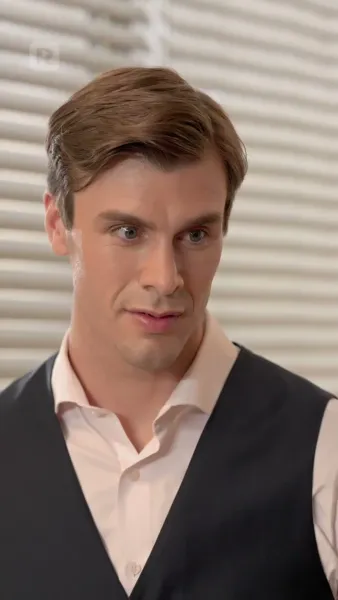 สืบทอด: ความงามและมหาเศรษฐี