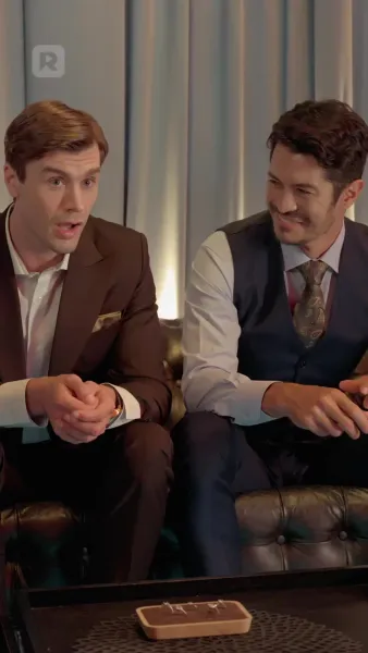 สืบทอด: ความงามและมหาเศรษฐี