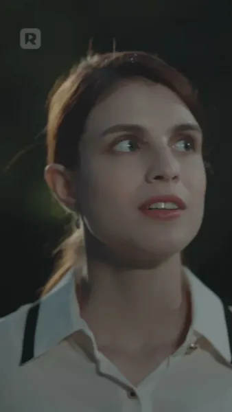 สืบทอด: ความงามและมหาเศรษฐี