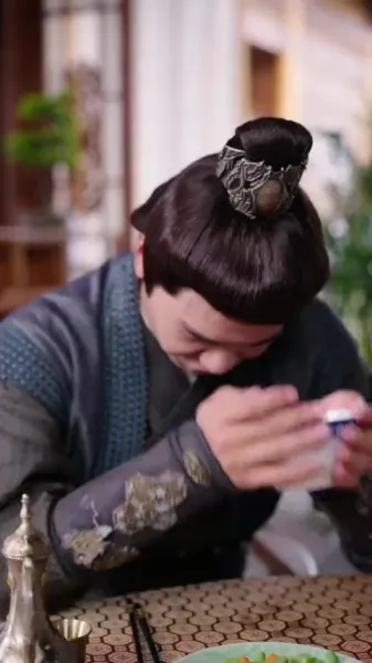 หมอหญิงพิชิตวังเงา