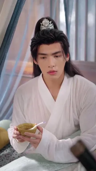 หมอหญิงพิชิตวังเงา